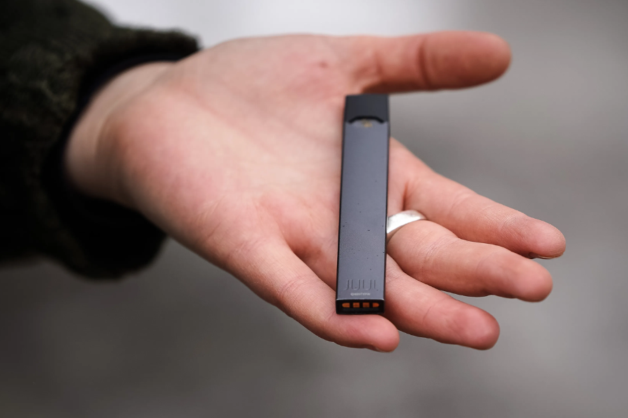 juul leaks